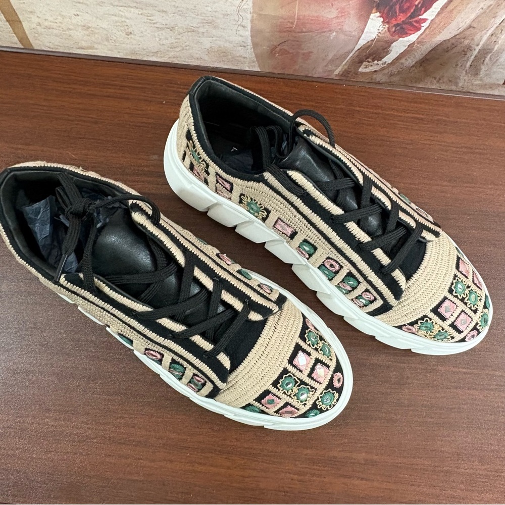 SOLD NEW Free People Catch me if You Can Sneakers - Picture 3 of 10